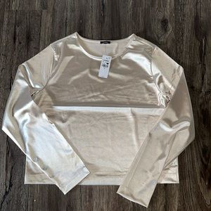 🆕 NWT Express Satin like Crew Neck Crop
